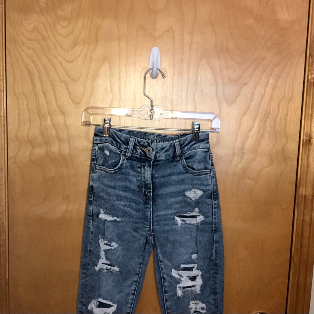 American Eagle Next-Stretch ripped skinny jeans, size 0, acid washed blue